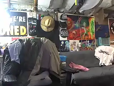 CloudDadddyyy420 online show from 01.03.25