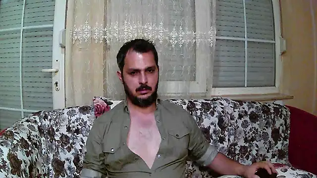 Snapshot of Coldskull69 chatting on 11.01.25 Coldskull69 online show from 11.01.25