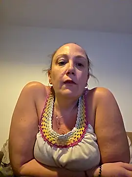 Wisie Cutie online show from 03.26.26