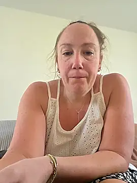 Wisie Cutie online show from 04.07.26