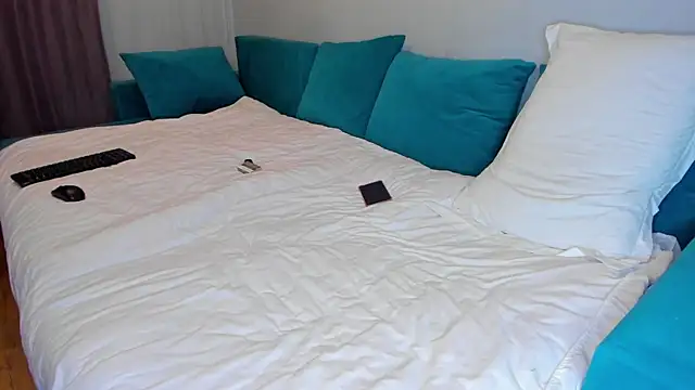 TishaLove online show from 12.15.24