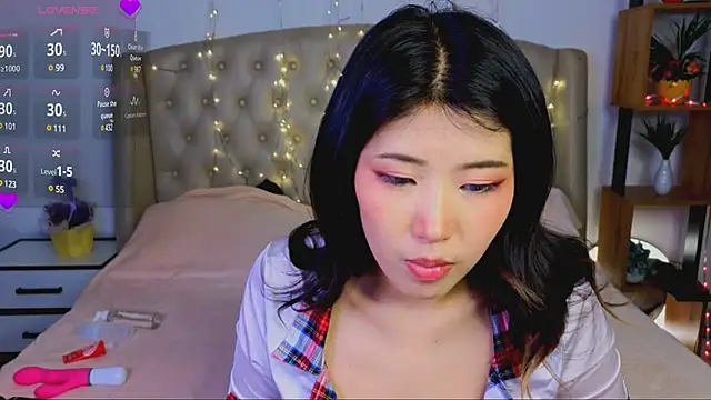 Wendy  Hills online show from 03.17.25