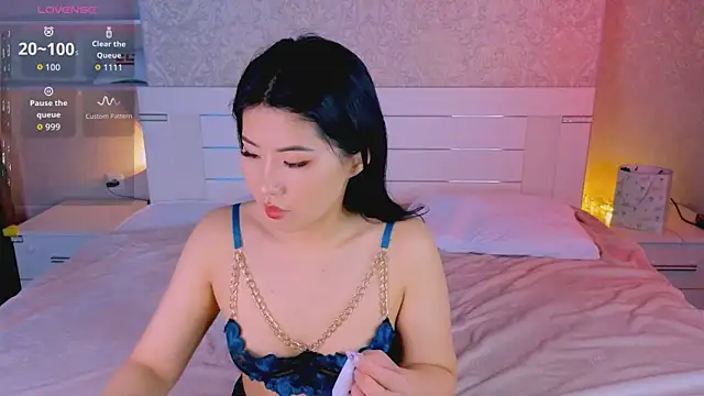 Wendy  Hills online show from 06.05.26