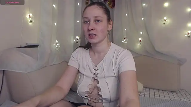 MollyBrams online show from 01.16.25