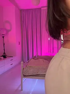 Snapshot of Meliazz chatting on 03.25.26 Meliazz online show from 03.25.26