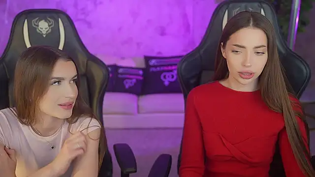 Kate054 online show from 11.18.25