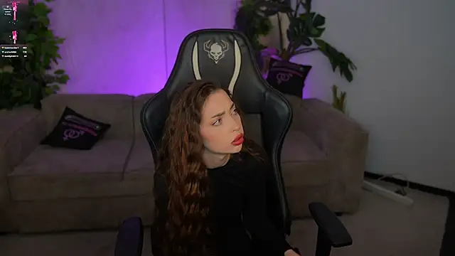 Kate054 online show from 11.19.25