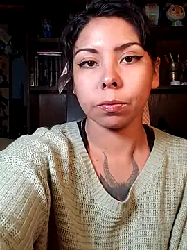 Snapshot of Diosagata chatting on 09.27.25 Diosagata online show from 09.27.25