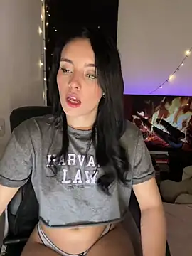 Snapshot of salome_polaniiee chatting on 01.04.25 salome polaniiee online show from 01.04.25