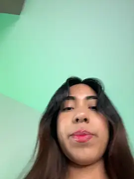 Snapshot of laylasaenz chatting on 02.04.26 laylasaenz online show from 02.04.26