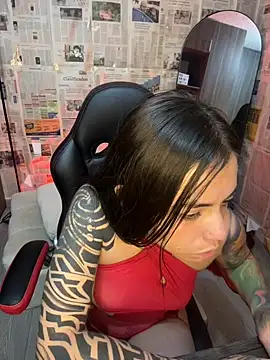 i am nina  online show from 04.11.26