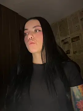 i am nina  online show from 05.03.26