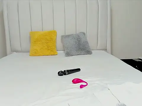  heavenlysent online show from 11.21.25