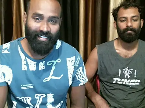 Snapshot of indian2 chatting on 06.25.26 indian2 online show from 06.25.26