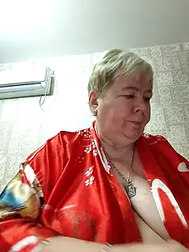 EffectFiona online show from 09.18.25