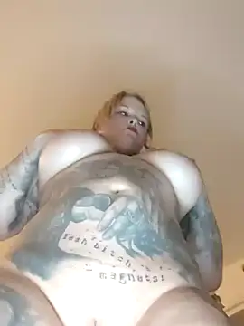 Snapshot of SexyDreamercouple89 chatting on 12.07.24 SexyDreamercouple89 online show from 12.07.24