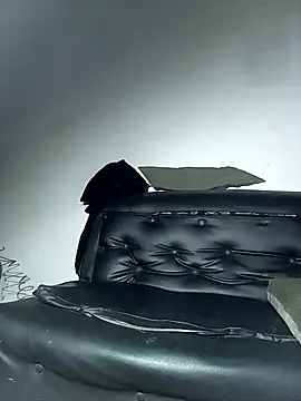 Snapshot of Gegeix chatting on 09.28.25 Gegeix online show from 09.28.25