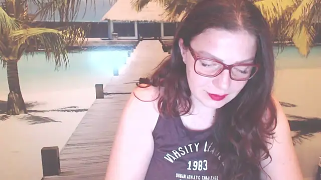 Snapshot of Queen__Natasha chatting on 05.28.26 Queen Natasha online show from 05.28.26