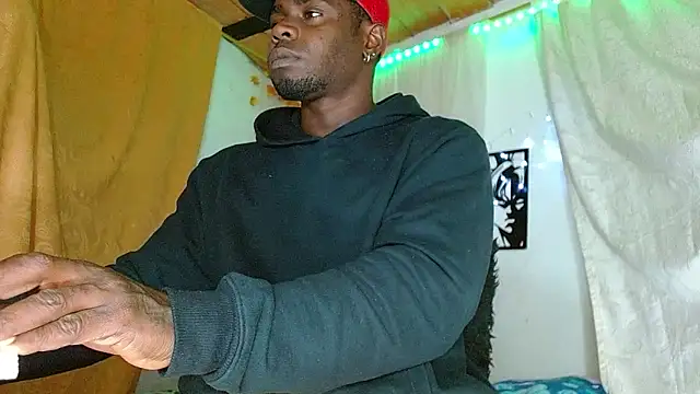 angel bonbom online show from 11.19.25