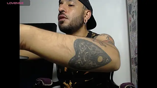 Snapshot of nika_1312 chatting on 04.01.26 nika 1312 online show from 04.01.26