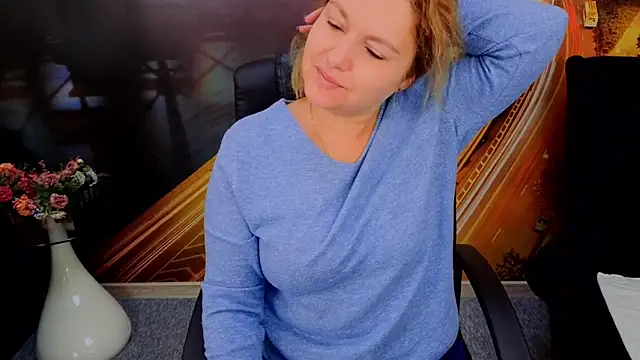 EmmaxPark online show from 12.04.25