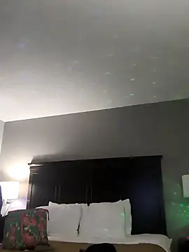 Midwestalpha online show from 02.18.25