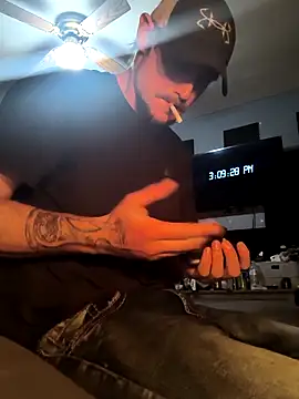 Midwestalpha online show from 12.17.25