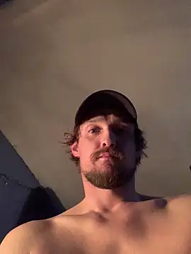 Snapshot of Midwestalpha chatting on 02.09.26 Midwestalpha online show from 02.09.26