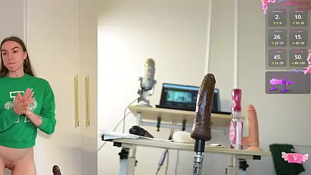 Snapshot of Miss69Ri99 chatting on 01.12.25 Miss69Ri99 online show from 01.12.25