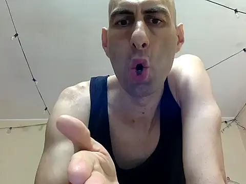 HandsomeAlfie online show from 10.17.25