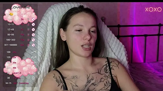 lil luna x online show from 12.10.24