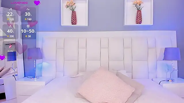 Snapshot of Aluna_sweet chatting on 02.26.25 Aluna sweet online show from 02.26.25