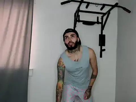 Snapshot of transgenderboy chatting on 03.02.25 transgenderboy online show from 03.02.25