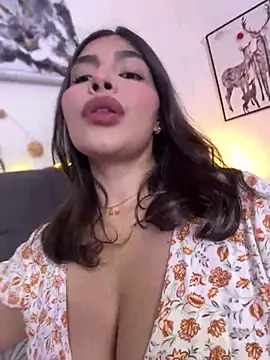 GigiiStone online show from 01.09.25