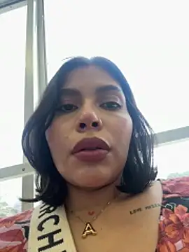 GigiiStone online show from 02.27.26