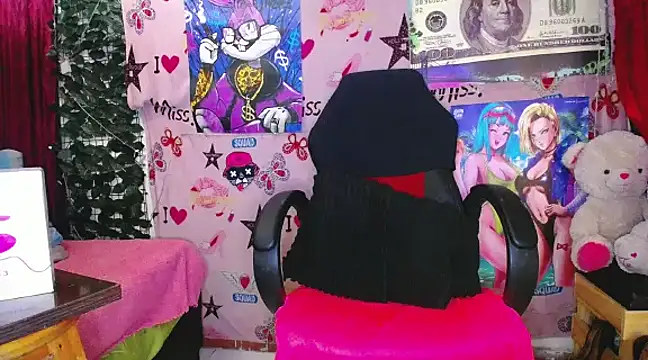 flaquita corall online show from 03.09.25