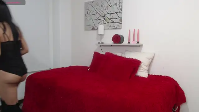 sofia perez    online show from 03.26.26