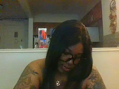 Snapshot of ShaBrimDaPornstar chatting on 11.19.25 ShaBrimDaPornstar online show from 11.19.25