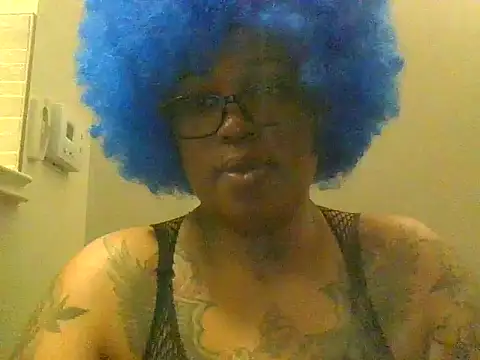 Snapshot of ShaBrimDaPornstar chatting on 11.22.25 ShaBrimDaPornstar online show from 11.22.25