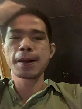 Snapshot of x0x-Philip-x0x chatting on 10.11.25 x0x-Philip-x0x online show from 10.11.25