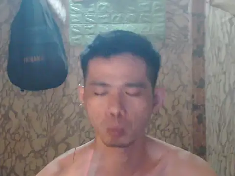 Snapshot of x0x-Philip-x0x chatting on 10.26.25 x0x-Philip-x0x online show from 10.26.25