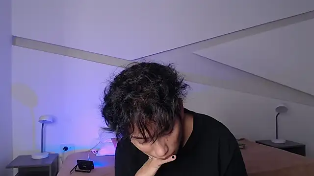 hot little bunny online show from 03.10.25