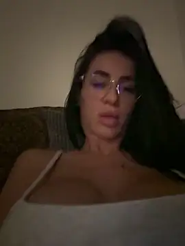 AlexiaStepahn online show from 09.11.25