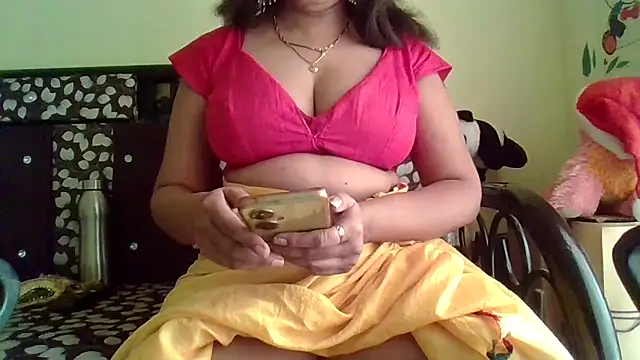 NautyBabe online show from 03.08.25