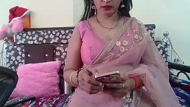 NautyBabe online show from 10.12.25