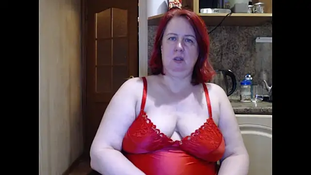 Snapshot of NikolRedMilf chatting on 04.18.26 NikolRedMilf online show from 04.18.26
