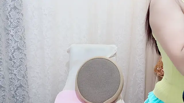 Rellababyy online show from 10.30.25