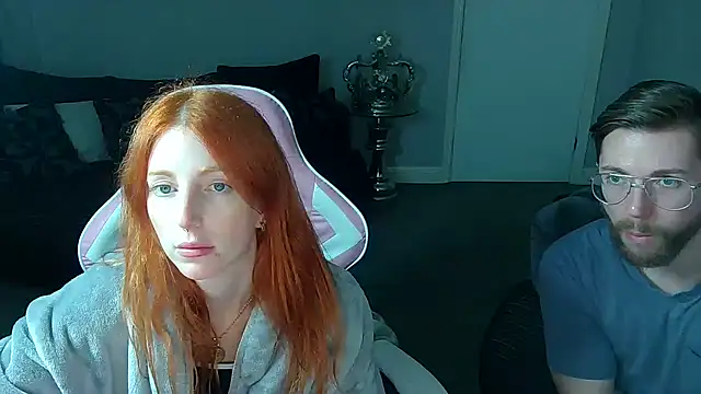 Red firesquirt online show from 01.30.25