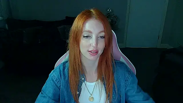 Red firesquirt online show from 02.28.25