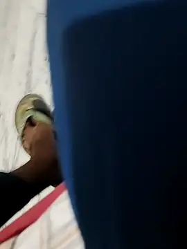 xxxhugedick0001 online show from 03.04.25